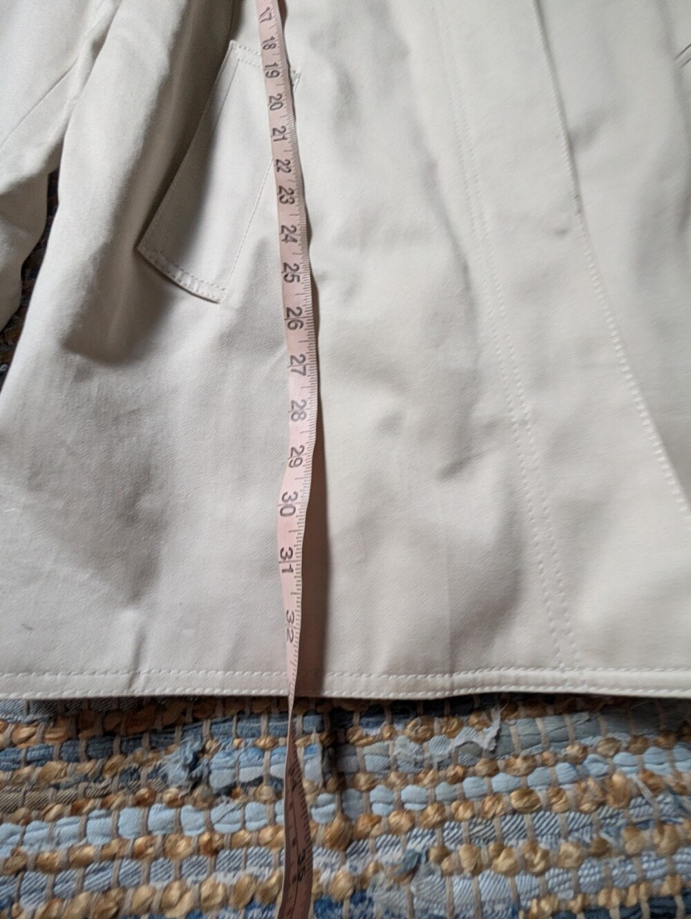 Coach Trench Coat L Cream Signature Lining Classic Quiet Luxury *Flaws* Scarf - Picture 7 of 16